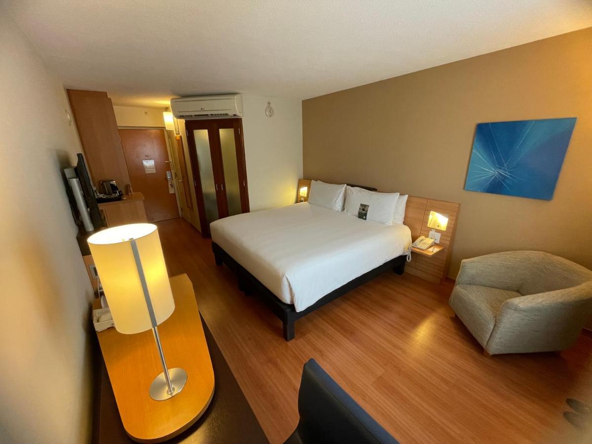 Novotel Lima San Isidro Eksteriør billede